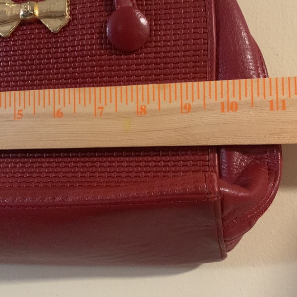 Cute Red mini hand  bag - leather - Picture 2 of 6